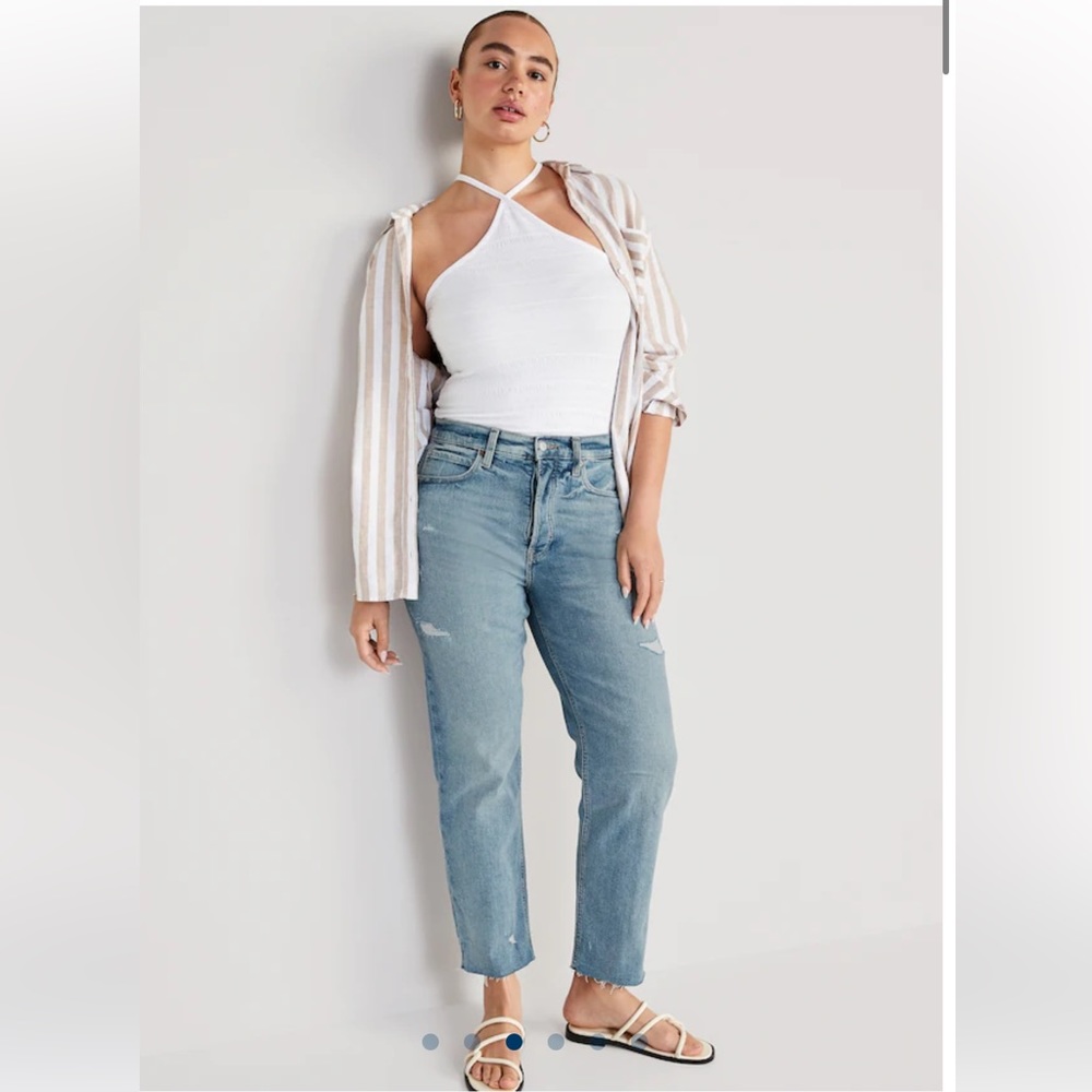 Old Navy Extra High-Waisted Button-Fly Cut-Off Straight Jeans Size 10